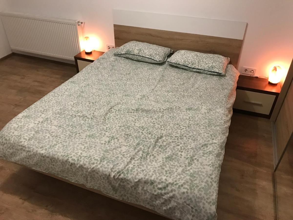 R&S Apartment Клуж-Напока Екстериор снимка