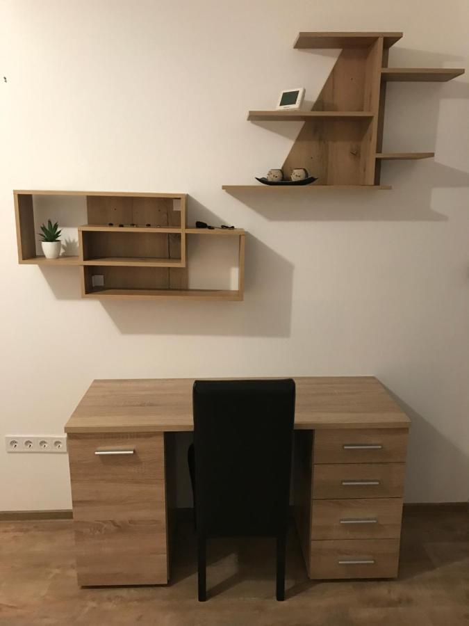 R&S Apartment Клуж-Напока Екстериор снимка