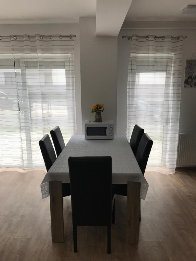 R&S Apartment Клуж-Напока Екстериор снимка